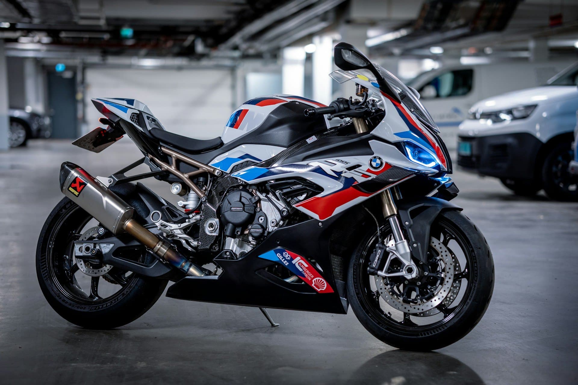 BMW M 1000 RR